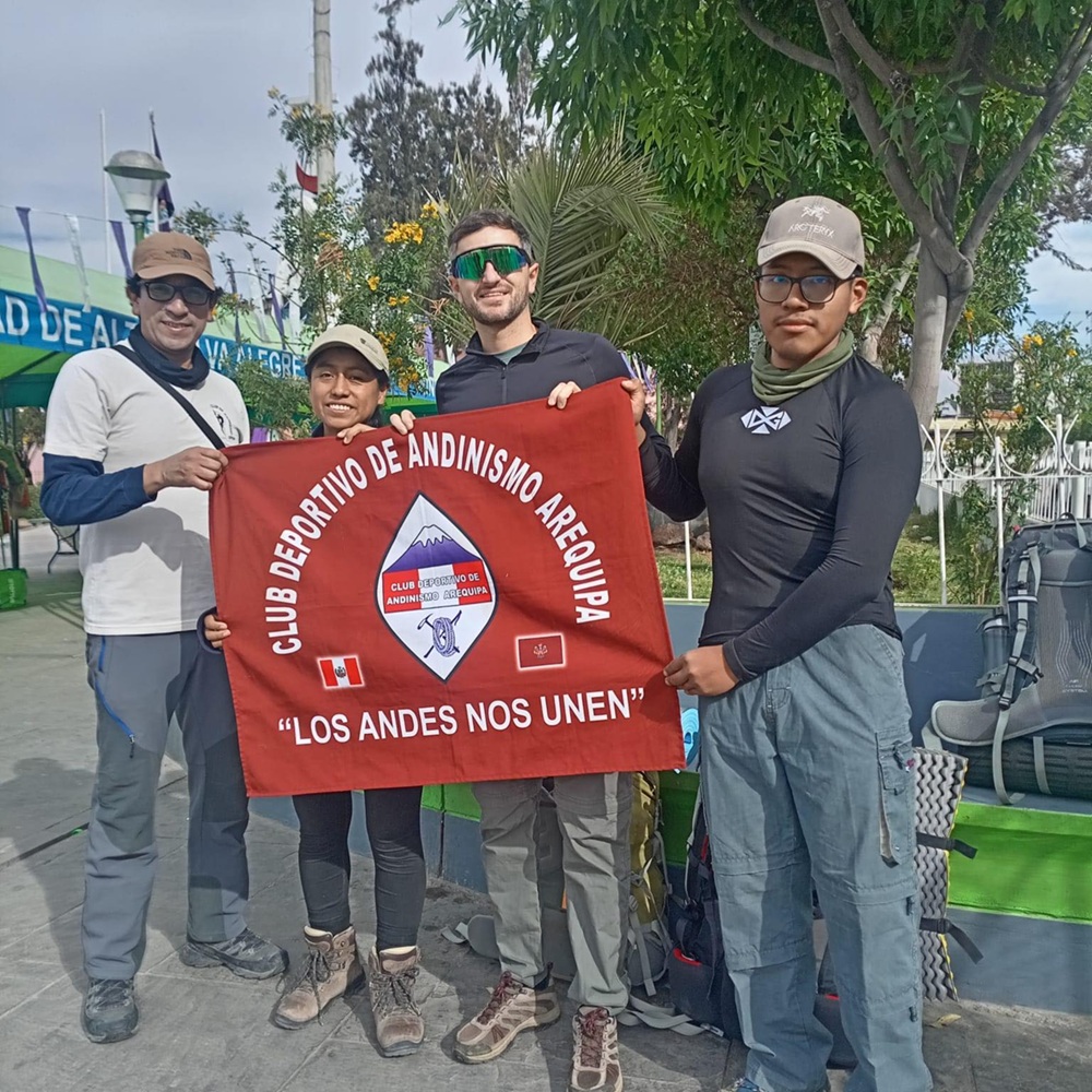 Club de andinismo y montañismo de arequipa