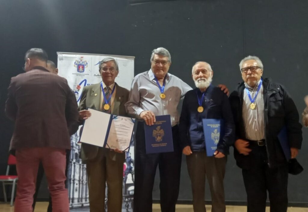 Club de andinismo y montañismo de arequipa