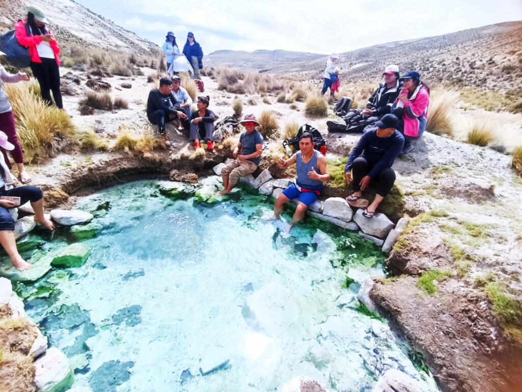 POZAS DE UMALUSO Y BOSQUE DE PIEDRAS DE TUXA